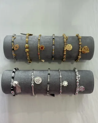 Sneak pics of our New Chlobo ‘Power Within’ collection! This range features bracelets with black rutilated quartz a perfect stone to match the winter style 🖤