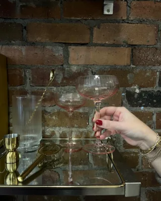 New to Lizzi! We have just received the most gorgeous cocktail pieces the perfect gift for the Christmas season or to glitz up your cocktails ✨